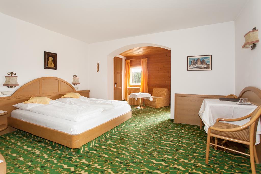 Hotel Lichtenstern โซปราบอลซาโน ห้อง รูปภาพ
